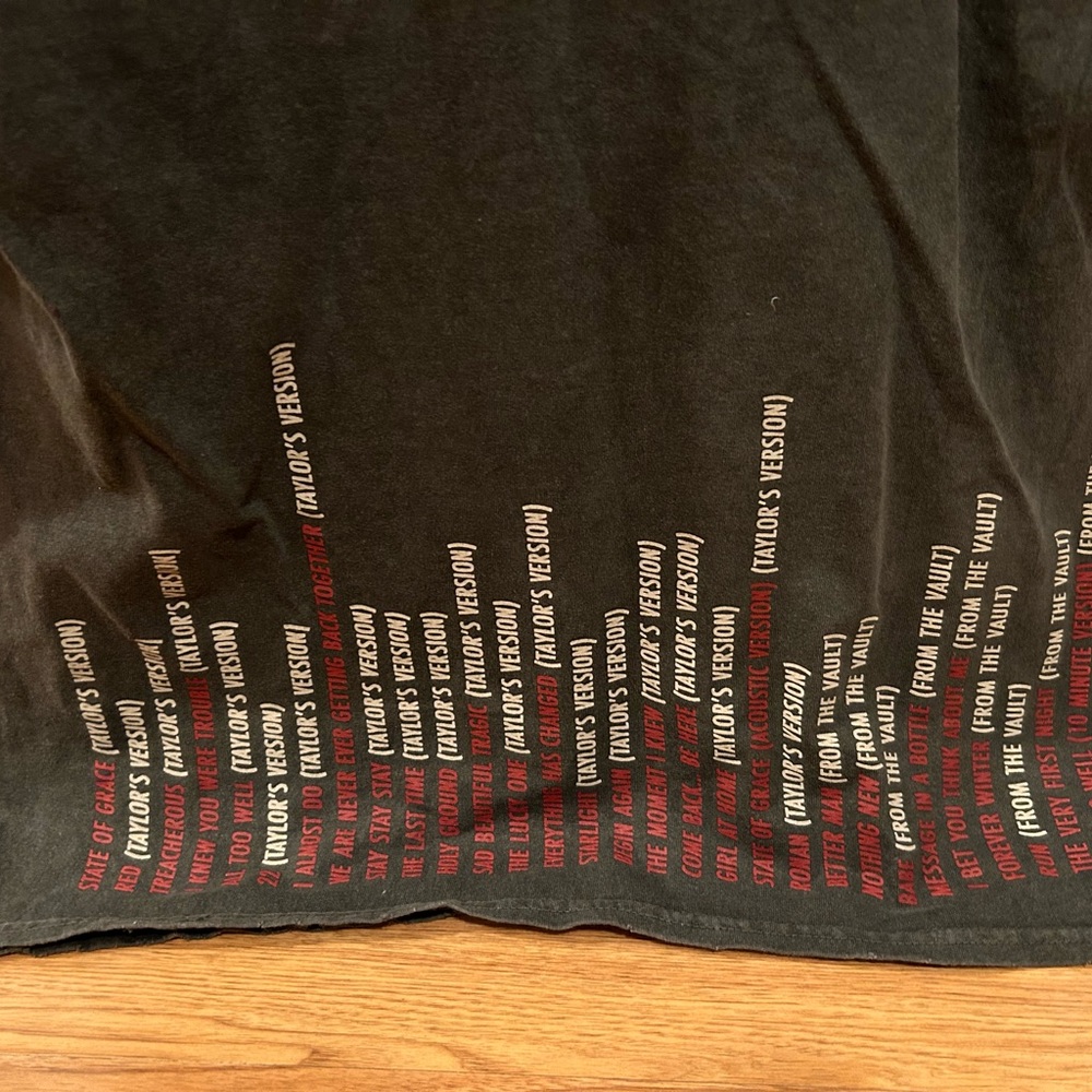 COPY - Taylor Swift Urban Outfitters Oversized Red (Taylor’s Version) T-Shirt - Picture 3 of 9